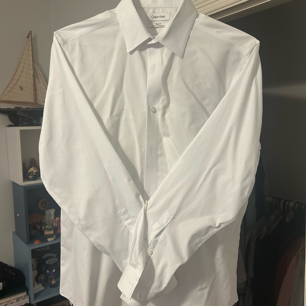 Calvin Klein White Men’s Long-Sleeve Dress Shirt